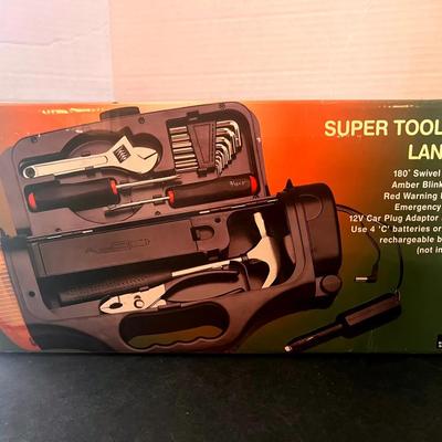Super Tool Kit & Lantern Hammer Light Spotlight Reflector Box