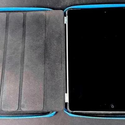 "Apple" IPad and "M-Edge" Case