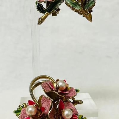 Matching Brooch and Earring Set