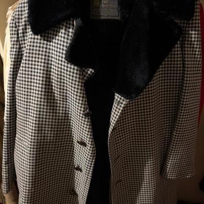 Sale Photo Thumbnail #290