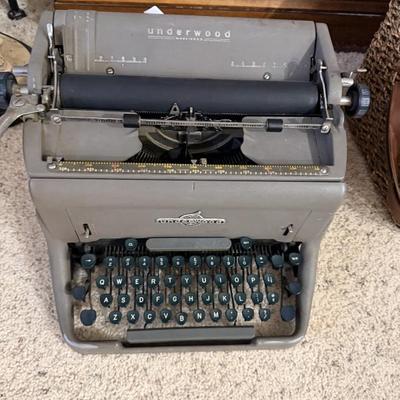 Sale Photo Thumbnail #428