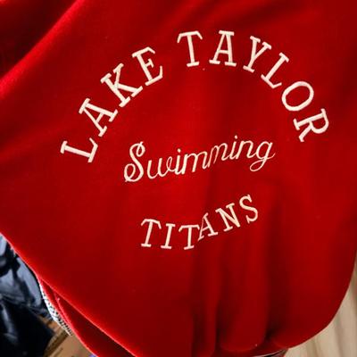 Sale Photo Thumbnail #104