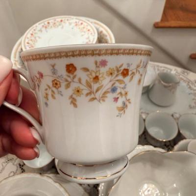 Sale Photo Thumbnail #156