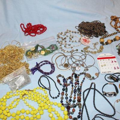 Sale Photo Thumbnail #149