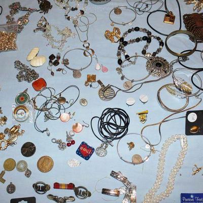 Sale Photo Thumbnail #145