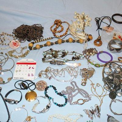 Sale Photo Thumbnail #148