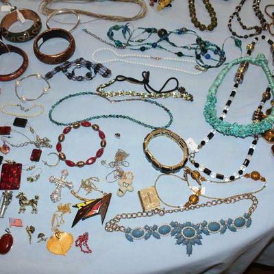 Sale Photo Thumbnail #156