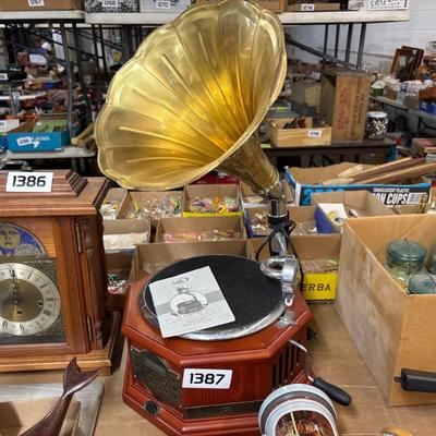 Sale Photo Thumbnail #92