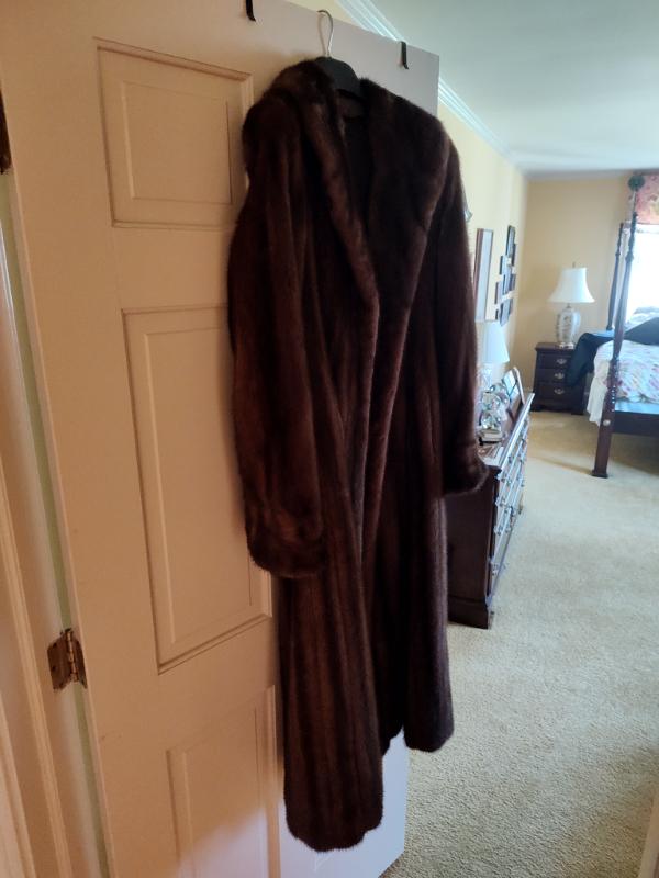 Sale Photo Thumbnail #173