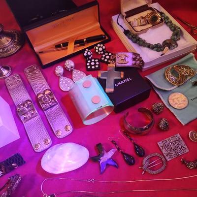 Sale Photo Thumbnail #35