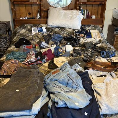 Sale Photo Thumbnail #94