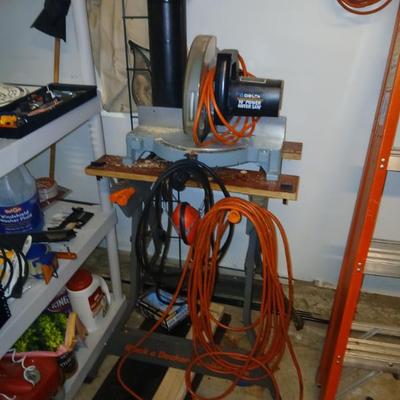 compound miter saw