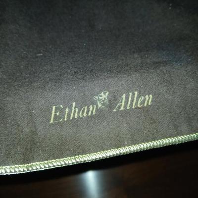 Sale Photo Thumbnail #70