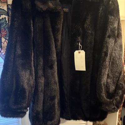 Sale Photo Thumbnail #36