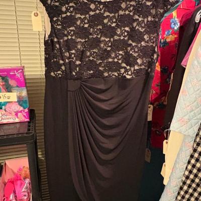 Sale Photo Thumbnail #31