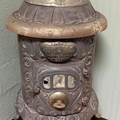 Vintage “Loth’s Gem” Cast Iron Parlor Stove