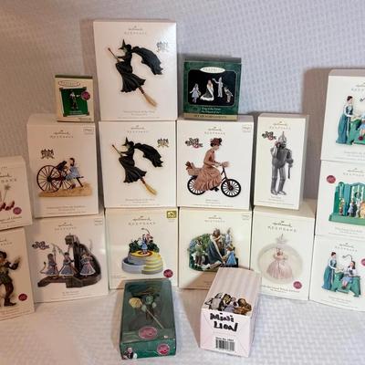 Hallmark Keepsake Wizard Of Oz Ornaments And More 