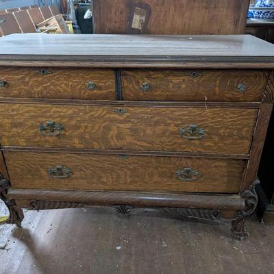 Antique Tiger Oak Dresser w/ Mirror