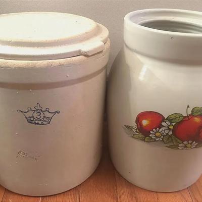 Vintage 3 Gallon Robinson Ransbottom Crock & Shakers & Thangs Pottery Crock