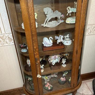Oak Display / China Cabinet 