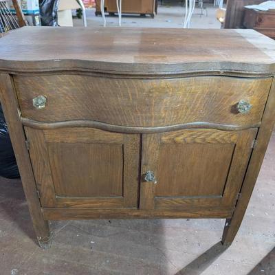 Small Oak Wash Stand