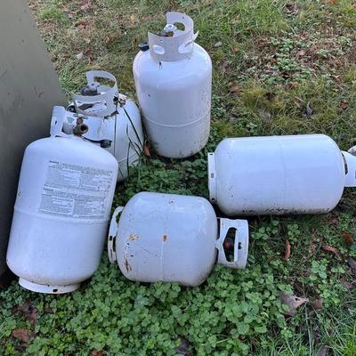 5 Propane Tanks 