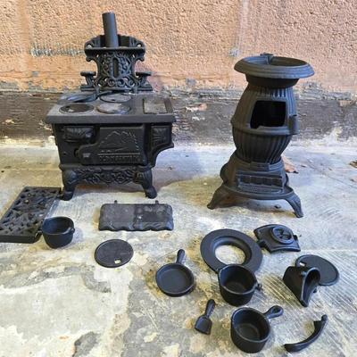 Old Mountain Cast Metal Mini Stoves & Accessories 