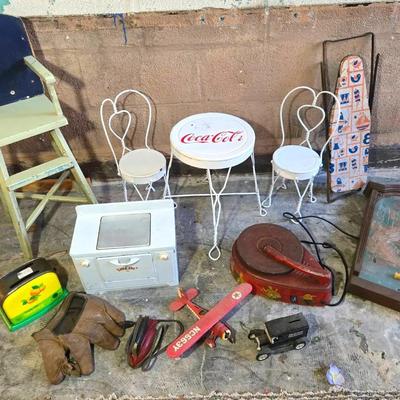 Kid's Vintage Toys Coca Cola Cafe Set, Pinball Game +