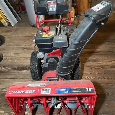 Troy-Bilt Storm 2840 28” Snow Blower 
