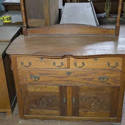 Oak Wash Stand w/ Towel Bar