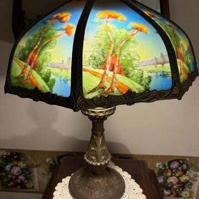 Vintage Tiffany Style Table Lamp