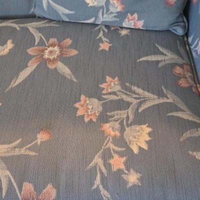 Sale Photo Thumbnail #192