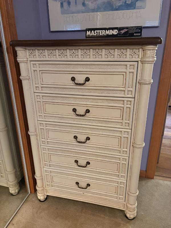 Sale Photo Thumbnail #14