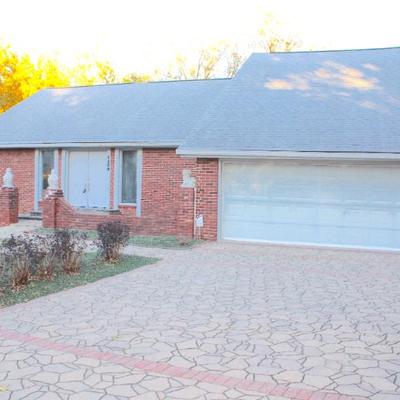 Sale Photo Thumbnail #3