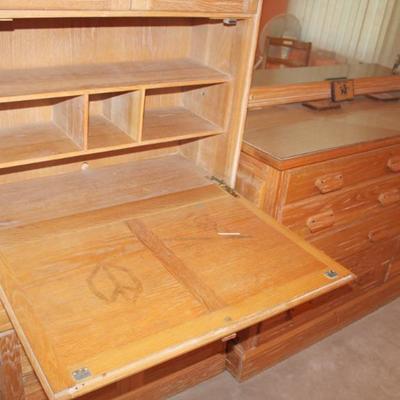 Sale Photo Thumbnail #78