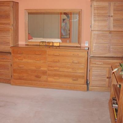 Sale Photo Thumbnail #136