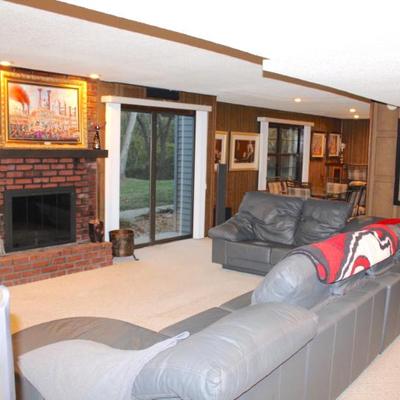 Sale Photo Thumbnail #48