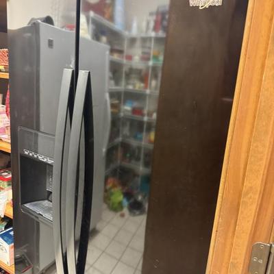 Sale Photo Thumbnail #124: Whirlpool Side by Side Refrigerator 