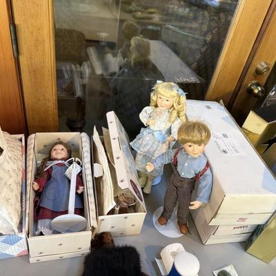 Sale Photo Thumbnail #132: Little House on the Prairie Dolls 
