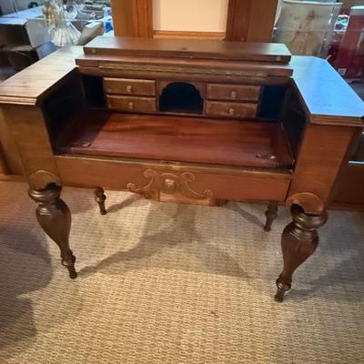 Sale Photo Thumbnail #3: antique Desk 