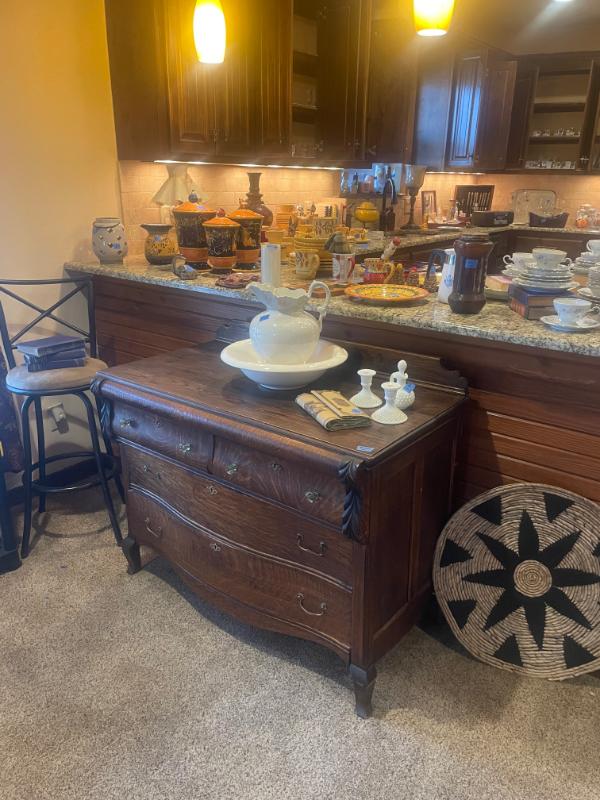 Sale Photo Thumbnail #2