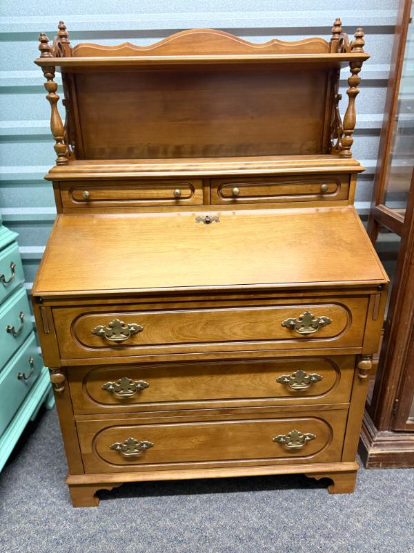 Sale Photo Thumbnail #40