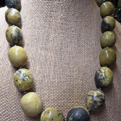 Sale Photo Thumbnail #391