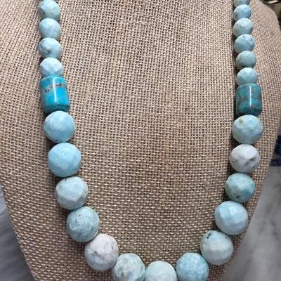 Sale Photo Thumbnail #327