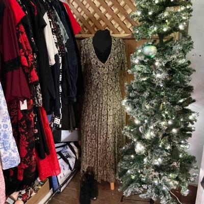 Sale Photo Thumbnail #30