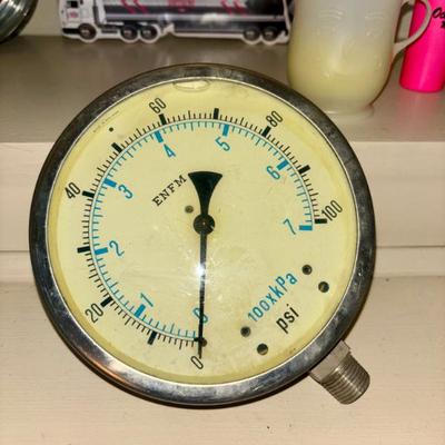 Sale Photo Thumbnail #16