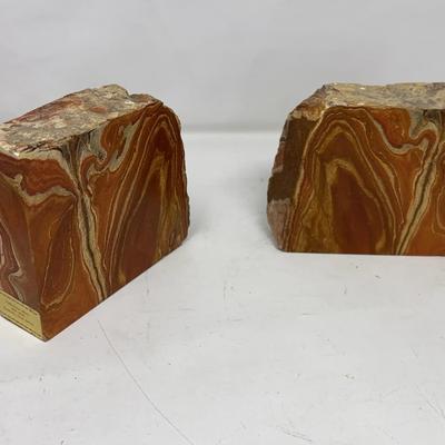 Fantucious Stone Book Ends