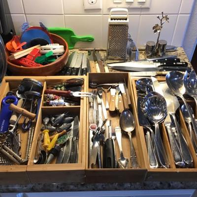 Sale Photo Thumbnail #109