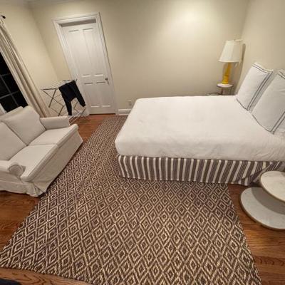 Sale Photo Thumbnail #105