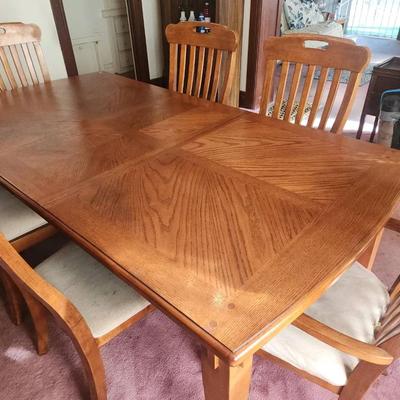 Vintage Oak Wood Dining Table & 6 Chairs